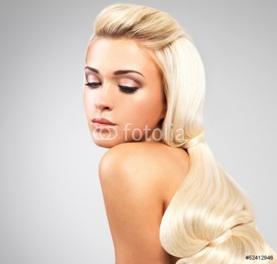Blond woman with long straight hairs - 901142991