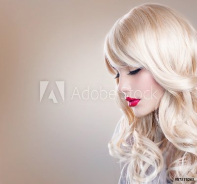 Blonde Woman Portrait. Beautiful Blond Girl with Long Wavy Hair - 901142952