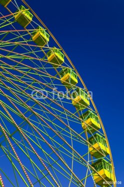 Ferris wheel - 900074244