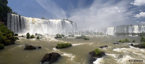 Iguazu Falls - 900243792