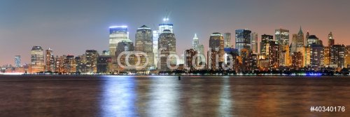 New York City Manhattan dusk panorama - 900427518