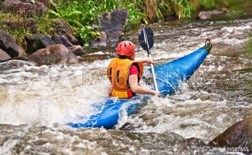 white water kayaking - 900454184