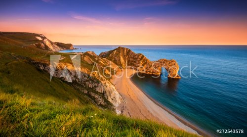 Jurassic coast and Durdle Door in Dorset at sunset - 901155001
