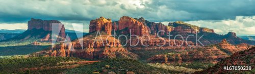 Mountain panorama in Sedona, Arizona - 901155178