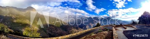 Wide view panorama from the sequoia national forest park