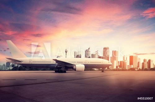 Airplane and Big City - 901137751