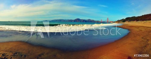 Awesome panorama of the famous San Francisco's bridge - 901144551