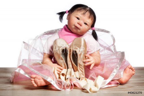 Ballerina Doll - 900511377