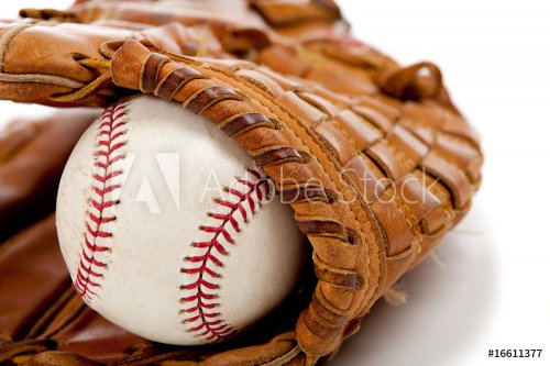 Baseball glove or mitt and ball - 901143468