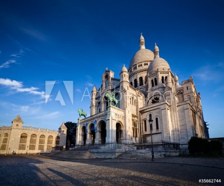 Basilique Sacré Coeur Montmartre Paris France - 900044282