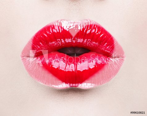 Beauty sexy lips with heart shape paint. Valentines Day - 901149771