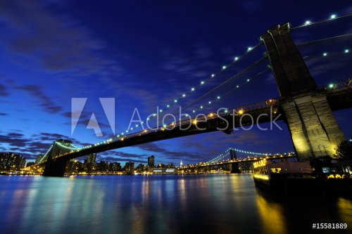 Brooklyn Bridge - 900134771