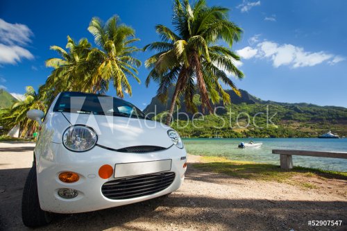 Car trip around tropical island beaches - 901139278