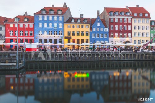 Colorful houses in Copenhagen old town - 901145161