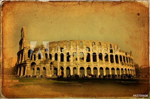 Colosseum - Rome - 900572787