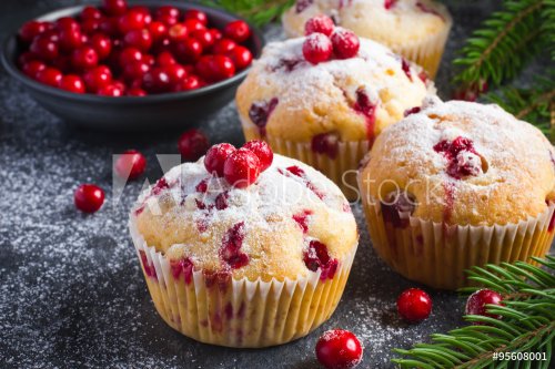Cranberry muffins with powdered sugar