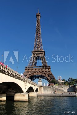 Eiffel Tower, Paris - 900626538
