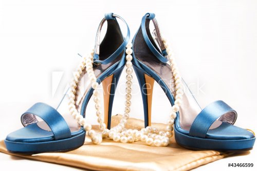 Elegant shoes with high heel of silk shantung - pearl necklace - 900572826