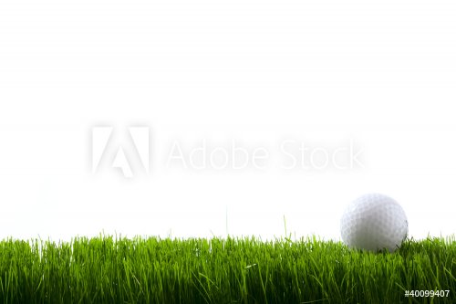 Golf ball on green grass - 900523113