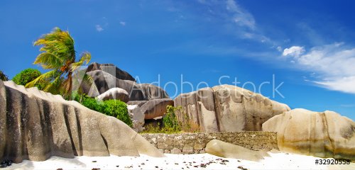 granite rocky beaches of Seychelles - 900590393