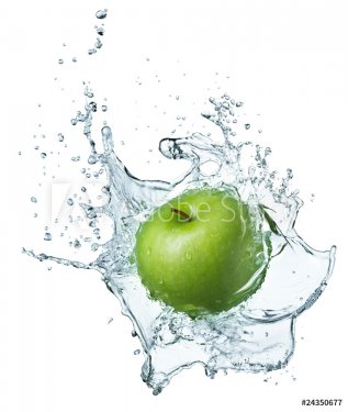 Green apple in water - 900090982
