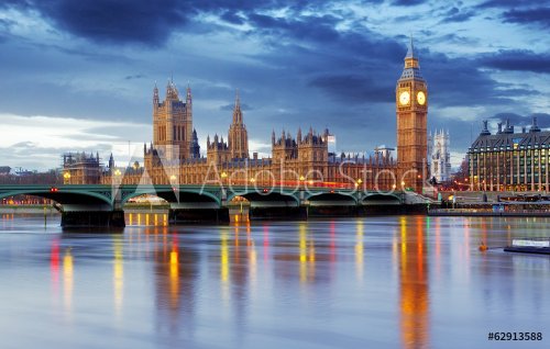 London - Big ben and houses of parliament, UK - 901149752