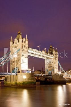 London Tower Bridge - 900451864