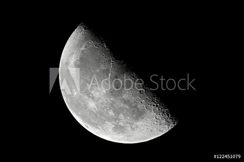 Moon detailed closeup - 901149514