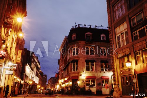 Old Montreal - 901154566