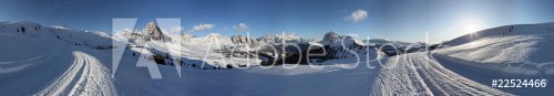 Panorama Skipisten der Dolomiten