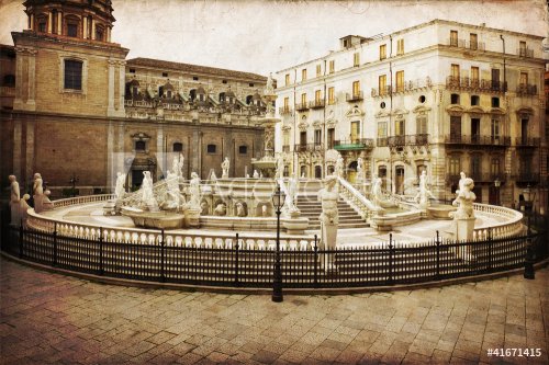 Piazza Pretoria - Palermo - old texture