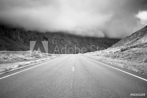 Road perspective - 900463752
