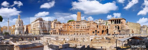 Roman forum in Rome, Italy. - 900055747