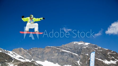 Snowboarder-023