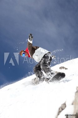 Snowboarder - 900421235