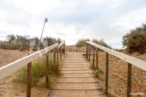 stairs lead to the top of the dunes - 901145154