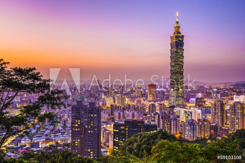 Taipei Skyline - 901142712