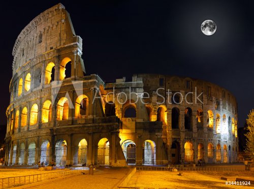 The Colosseum, Rome.  Night view - 900097216