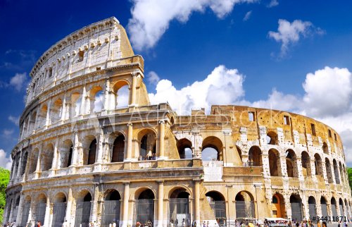 The Colosseum, the world famous landmark in Rome. - 900097215