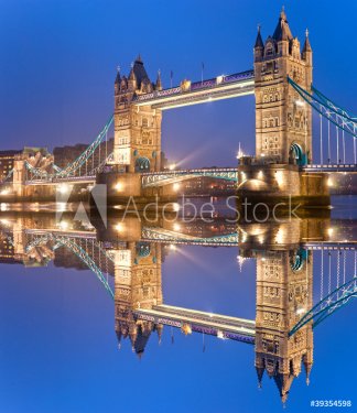 Tower Bridge, London, UK - 900201690