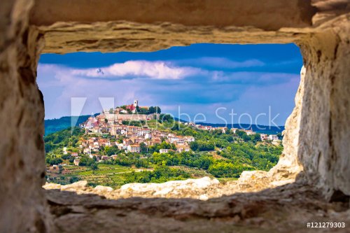 Town of Motovun on pictoresque hill of Istria - 901154424
