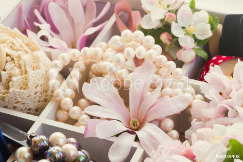 tree  flowers with pearls and lace - 901148977