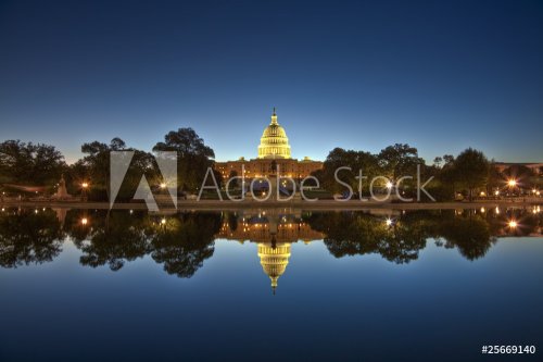 U.S. Capitol at night