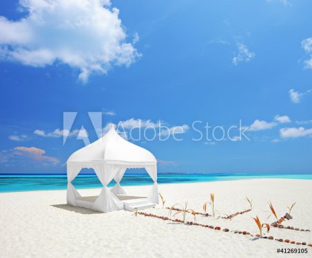 A view of a wedding tent on a beach in Maldives - 900379301