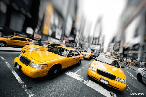 New York taxis - 900083622
