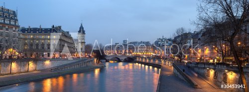 Paris - view from Pont Neuf bridge at night