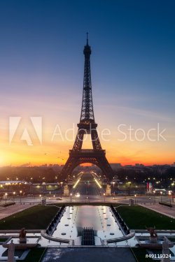 Tour Eiffel Paris France - 901139043