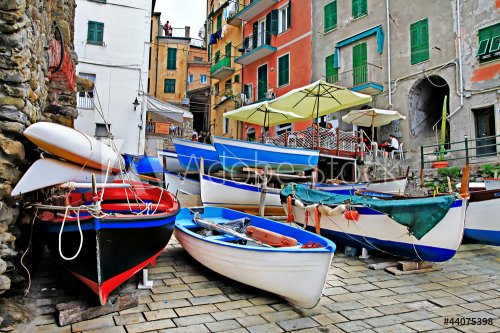 traditional Italy series - Riomagiore, pictorial  fishing vilage - 900590333