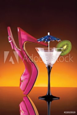 Womans shoe and cocktail - 900671725