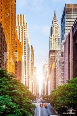 42nd street, Manhattan viewed from Tudor City Overpass with Chrysler Building... - 901156626